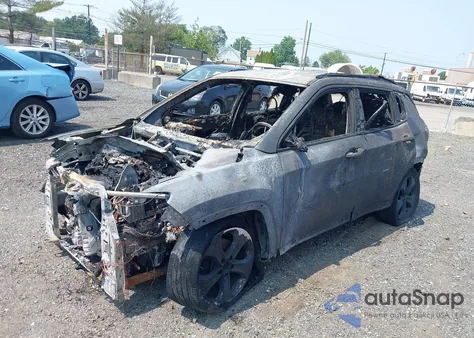 2018 Jeep Compass Altitude 4X4 from USA, damaged, VIN 3C4NJDBB5JT453172